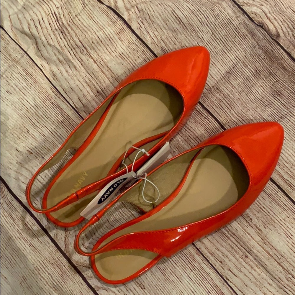 Old Navy sling back women’s shoe